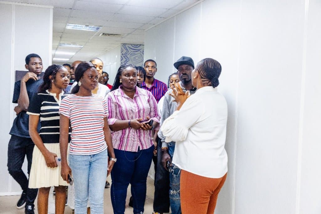 Student’s Support Takes Students on Campus Tour